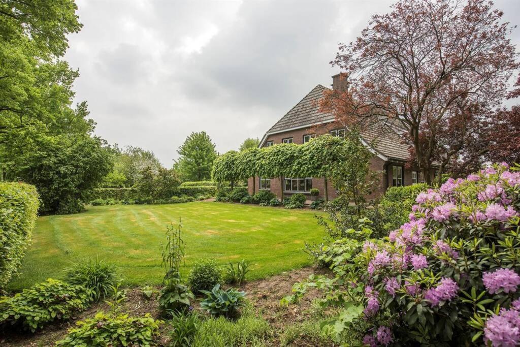 Karibu Het Voorhuis 2 Tot 6 Persoons Luxe Slaapkamers Met Een Mooie Woonkeuken Daarle Exterior foto